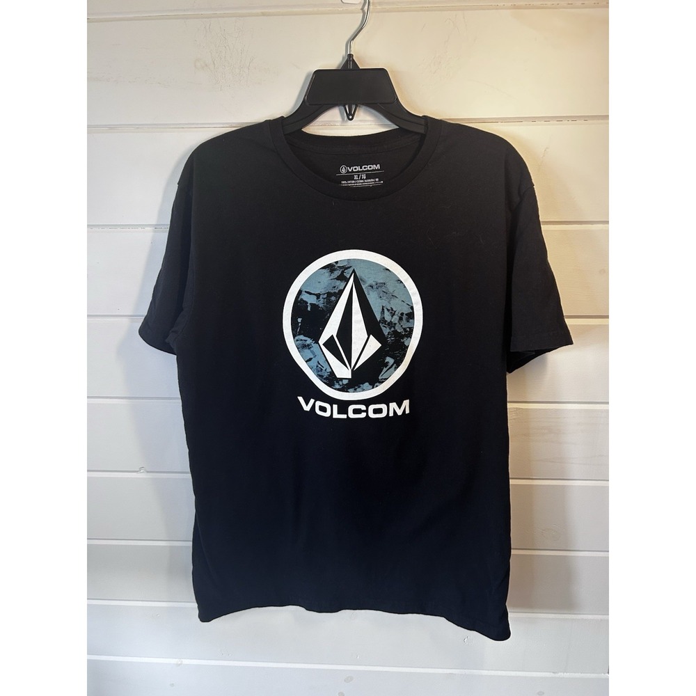 volcom xl t shirt Black With Volcom Logo Preowned